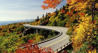 Blue Ridge Parkway cung đường lãng mạn “vạn người mê” ở Mỹ